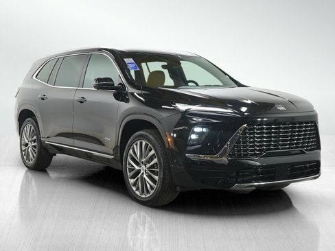 Used 2025 Buick Enclave Avenir w/ Super Cruise Package image 7