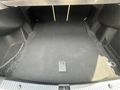 Used 2018 Mercedes-Benz C 300 Sedan image 22