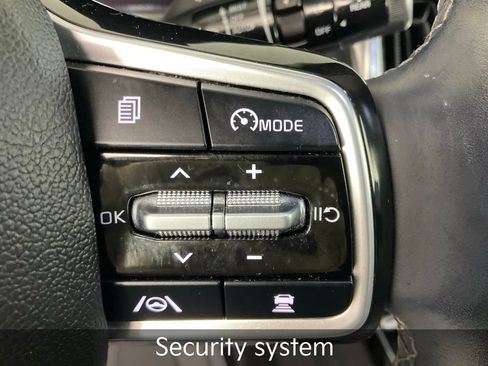 Certified 2023 Kia Sorento SX image 24