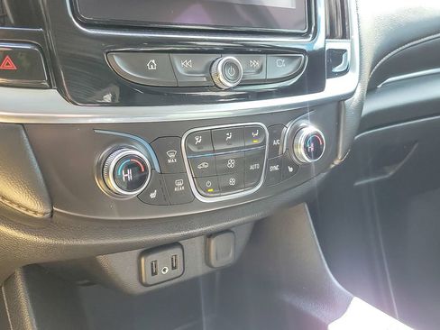 Used 2020 Chevrolet Traverse LT w/ LPO, Floor Liner Package AWD/4WD image 14