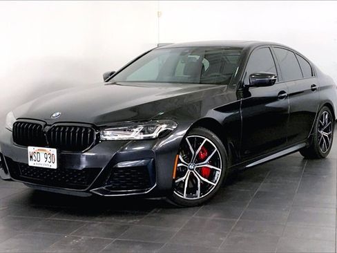 Used 2023 BMW M550i xDrive M550i xDrive w/ Executive Package image 1