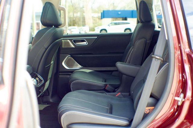 Used 2025 INFINITI QX80 Sensory AWD/4WD image 51