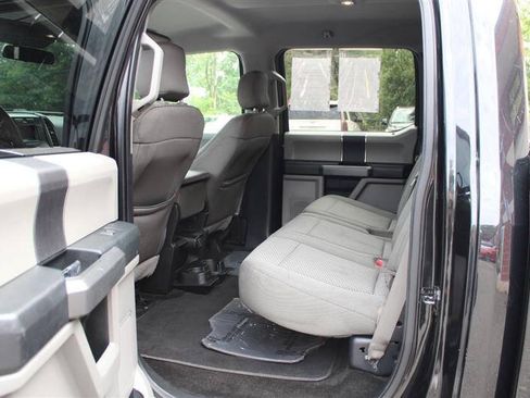 Used 2015 Ford F150 XLT AWD/4WD image 21