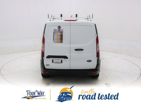 Used 2023 Ford Transit Connect XL image 5