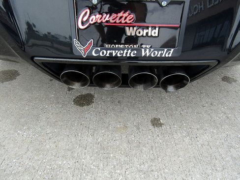 Used 2016 Chevrolet Corvette Stingray Coupe w/ 2LT Preferred Equipment Group RWD image 22