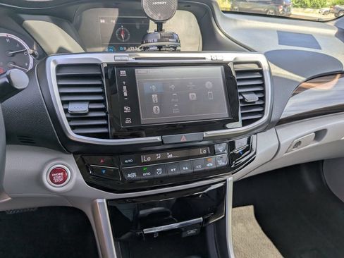 Used 2016 Honda Accord EX-L image 24