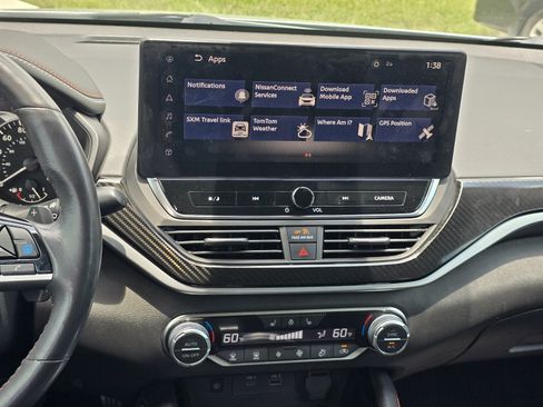 Used 2023 Nissan Altima 2.0 SR FWD image 16