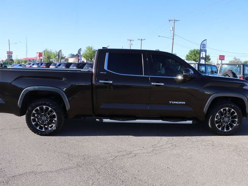 Used 2022 Toyota Tundra Limited AWD/4WD image 8