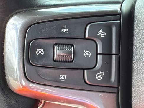 Used 2024 Chevrolet Silverado 1500 ZR2 AWD/4WD image 24