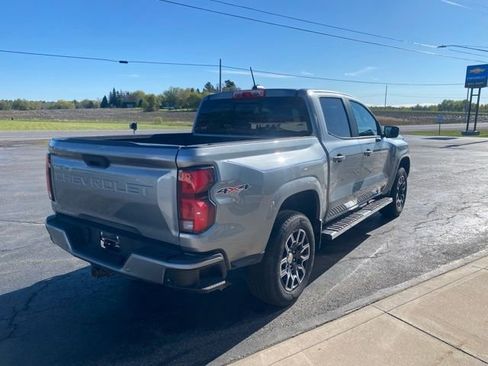 Used 2023 Chevrolet Colorado LT w/ LT Convenience Package III AWD/4WD image 4