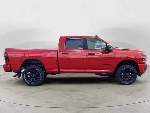 New 2026 RAM 2500 Big Horn AWD/4WD image 7