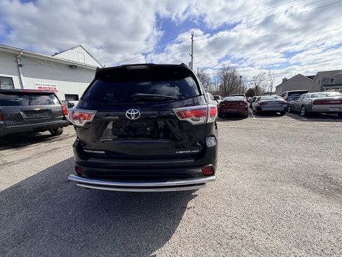 Used 2014 Toyota Highlander Limited image 29