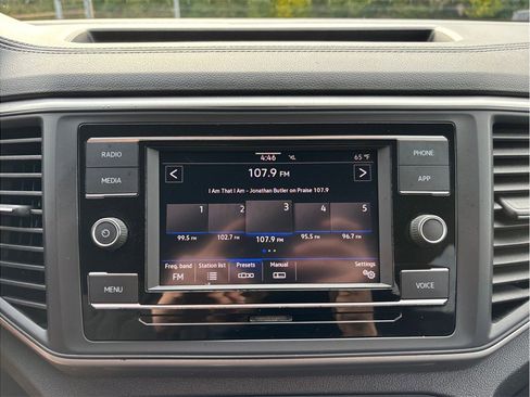 Used 2021 Volkswagen Atlas S image 23