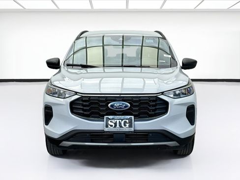Used 2025 Ford Escape ST-Line FWD image 2