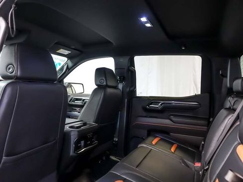 Certified 2025 GMC Sierra 1500 AT4 AWD/4WD image 15