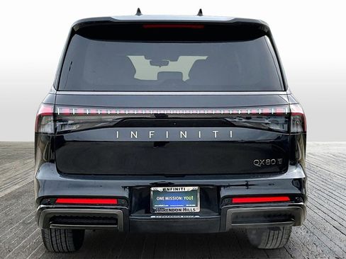 New 2026 INFINITI QX80 Autograph w/ Premium Cargo Package image 4