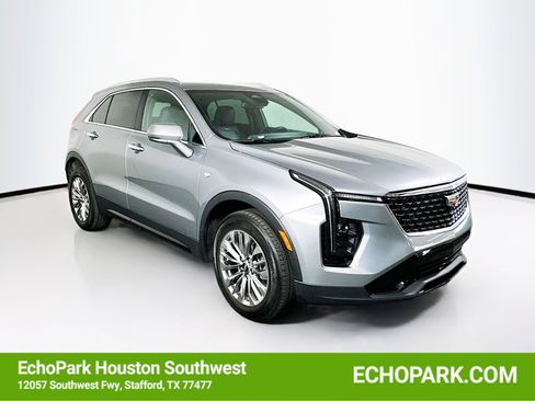 Used 2024 Cadillac XT4 Premium Luxury image 1