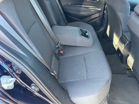 Used 2022 Toyota Corolla LE image 18