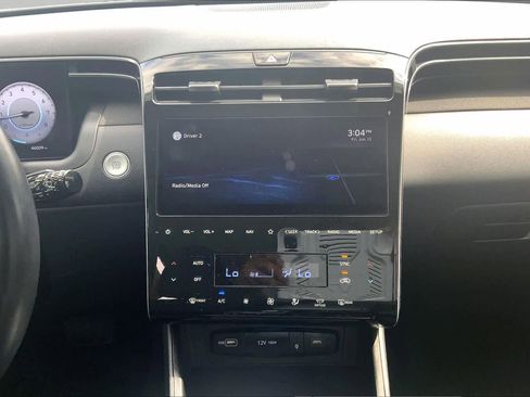 Certified 2022 Hyundai Tucson Limited FWD image 7