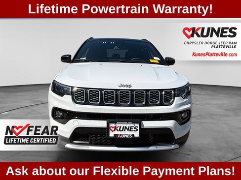 Used 2025 Jeep Compass Limited AWD/4WD image 3