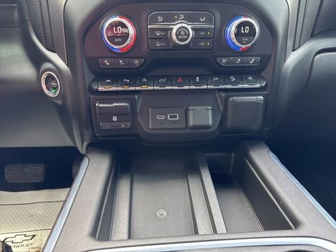 Used 2021 GMC Sierra 1500 Denali w/ Denali Ultimate Package image 22