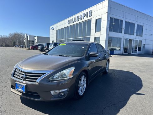 Used 2014 Nissan Altima 2.5 SL w/ Technology Package image 7