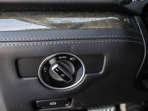 Used 2018 Mercedes-Benz SL 450 image 34