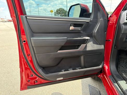 Used 2024 Toyota Sequoia Platinum AWD/4WD image 13