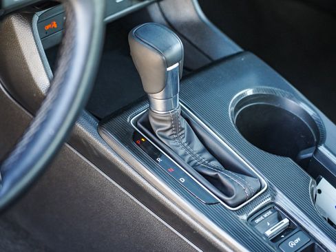 Used 2025 Honda Civic Sport image 23