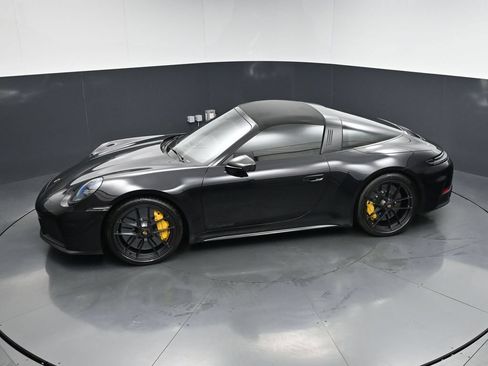 Used 2026 Porsche 911 Targa 4 GTS AWD/4WD image 17