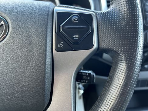 Used 2014 Toyota Tacoma 4x4 Double Cab w/ TRD Sport Package image 21