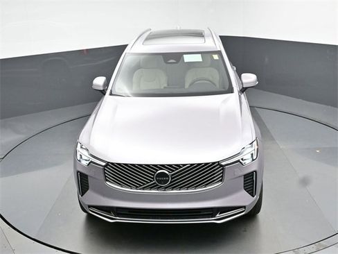 New 2026 Volvo XC90 B6 Plus w/ Protection Package Premier image 49