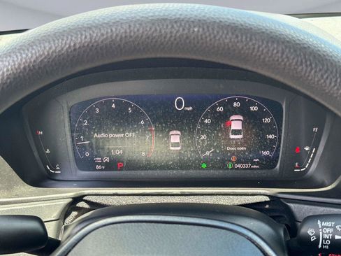 Certified 2023 Honda Accord LX image 27
