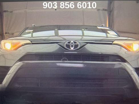 Used 2016 Toyota RAV4 LE image 3