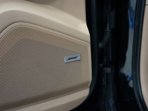 Used 2020 Porsche Cayenne image 26