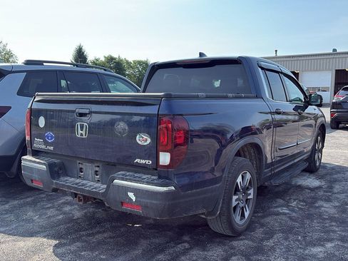 Used 2017 Honda Ridgeline RTL-T image 3