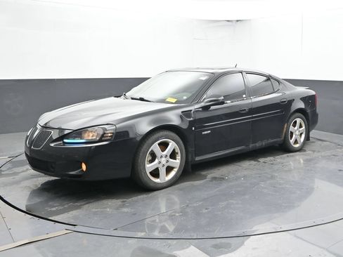 Used 2008 Pontiac Grand Prix GXP w/ Sun And Sound Package FWD image 7