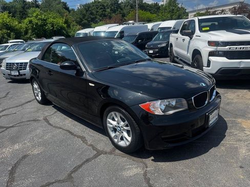 Used 2009 BMW 128i Convertible RWD image 8