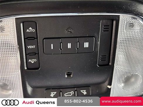 Used 2019 Jeep Grand Cherokee Altitude image 29