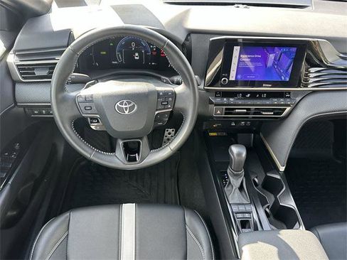 Certified 2025 Toyota Camry SE image 10
