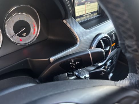 Used 2014 Mercedes-Benz GLK 350 4MATIC image 21