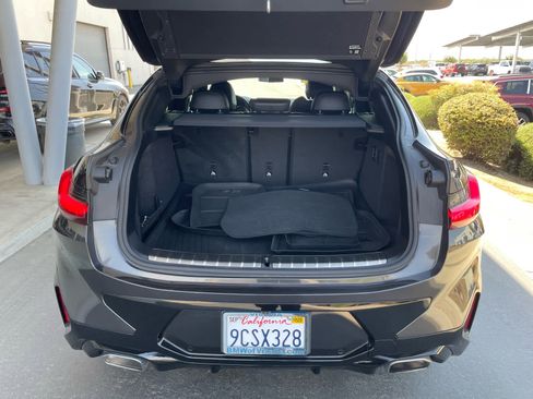 Used 2023 BMW X4 xDrive30i w/ M Sport Package image 19
