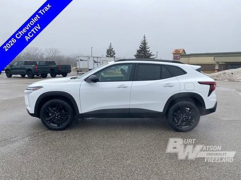 New 2026 Chevrolet Trax ACTIV w/ Driver Confidence Package image 2
