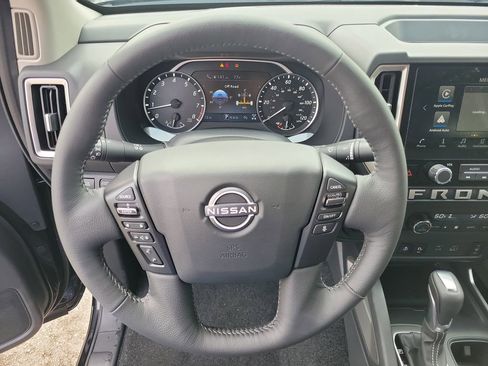 New 2025 Nissan Frontier SV w/ SV Convenience Package image 26