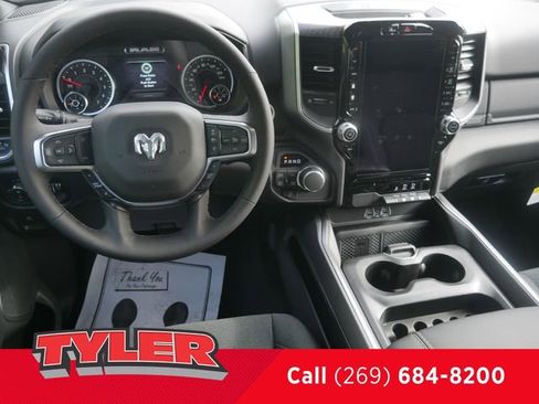 New 2026 RAM 1500 Big Horn AWD/4WD image 44