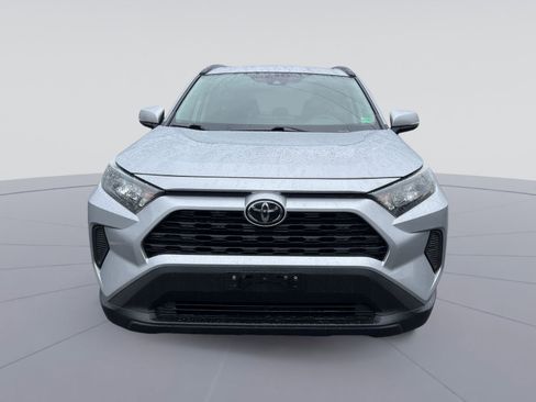 Used 2019 Toyota RAV4 LE w/ All Weather Liner Package AWD/4WD image 12