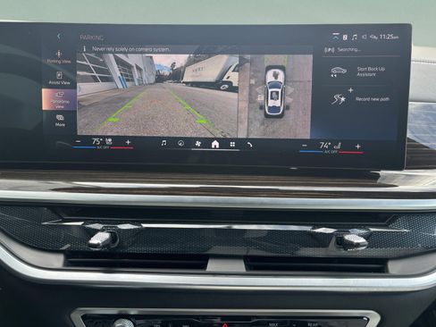 Used 2025 BMW X6 xDrive40i image 16