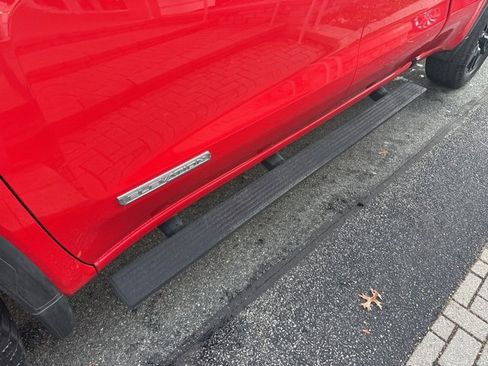 Used 2021 GMC Sierra 1500 Elevation w/ Preferred Package image 6