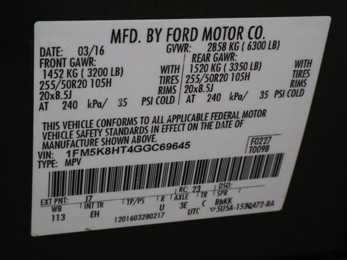 Used 2016 Ford Explorer Platinum AWD/4WD image 22