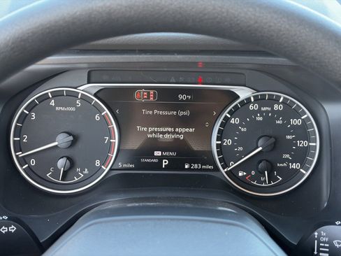 New 2026 Nissan Rogue S image 32